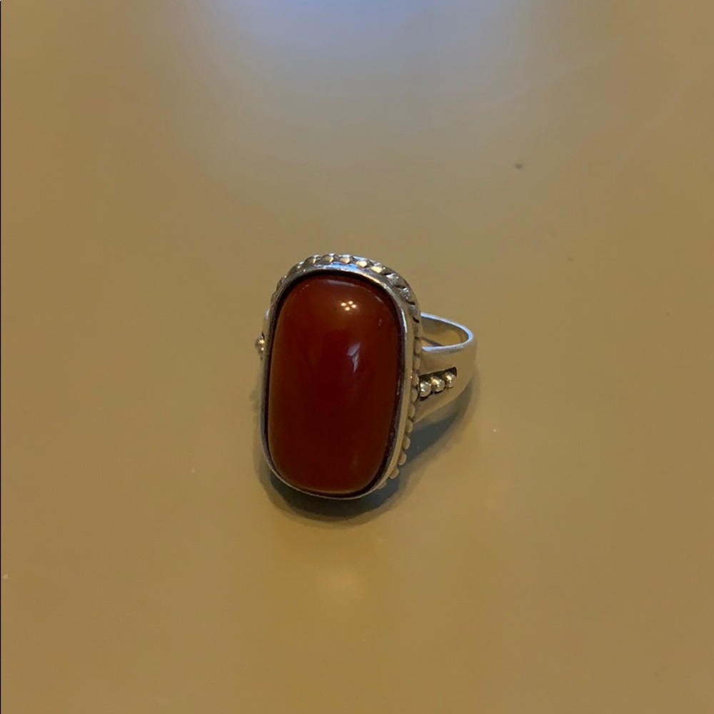 Fashion ring
